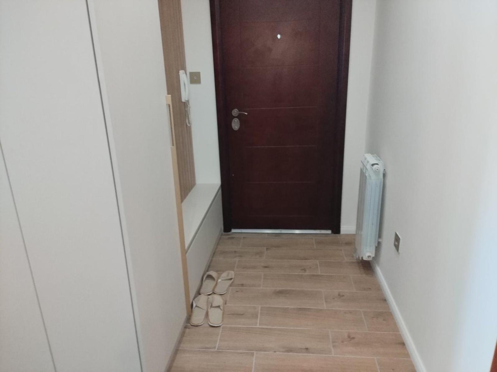 Apartment Centrum - Free Private Parking Novi Sad Exterior foto